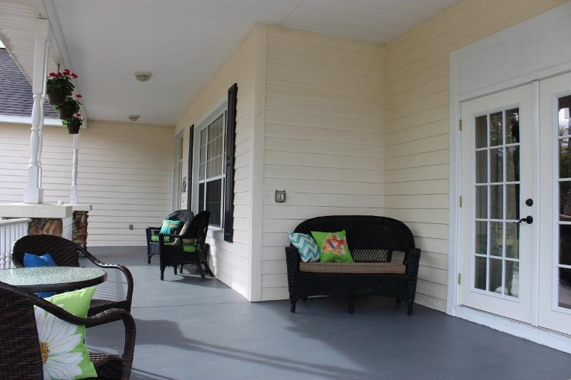 Floral City Rock Pointe Ranch Bed & Breakfast エクステリア 写真