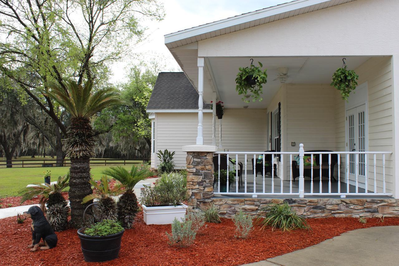 Floral City Rock Pointe Ranch Bed & Breakfast エクステリア 写真