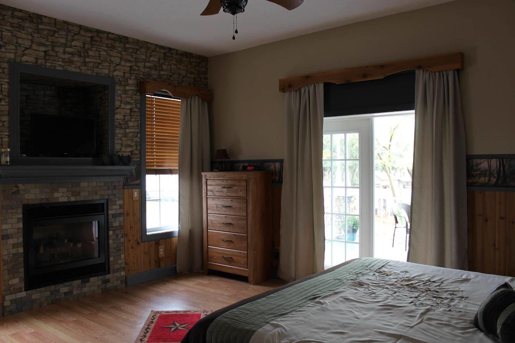 Floral City Rock Pointe Ranch Bed & Breakfast エクステリア 写真